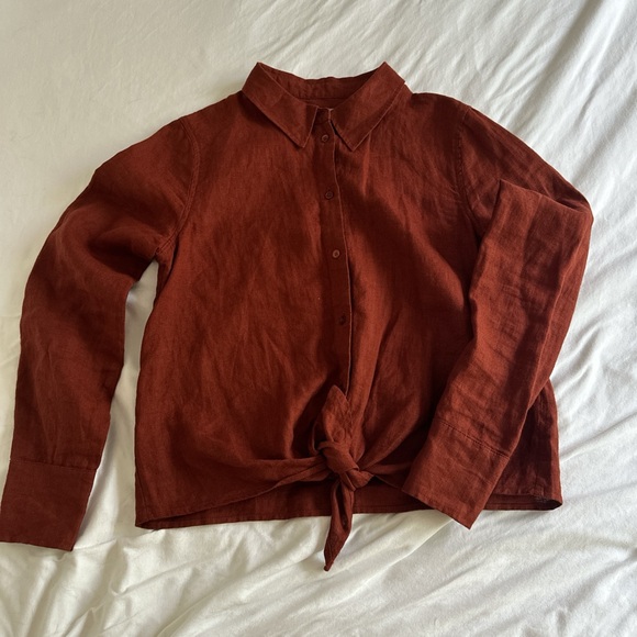 Beautiful Pure Linen Top - Picture 2 of 4